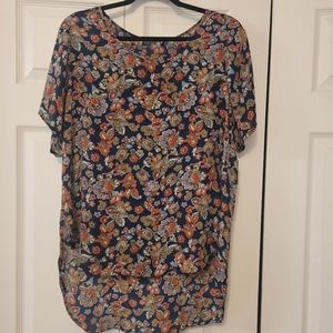 Womens size XL top